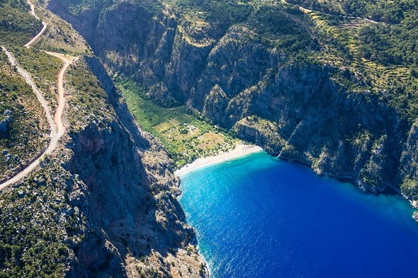 5891964618c77315f46bdd42